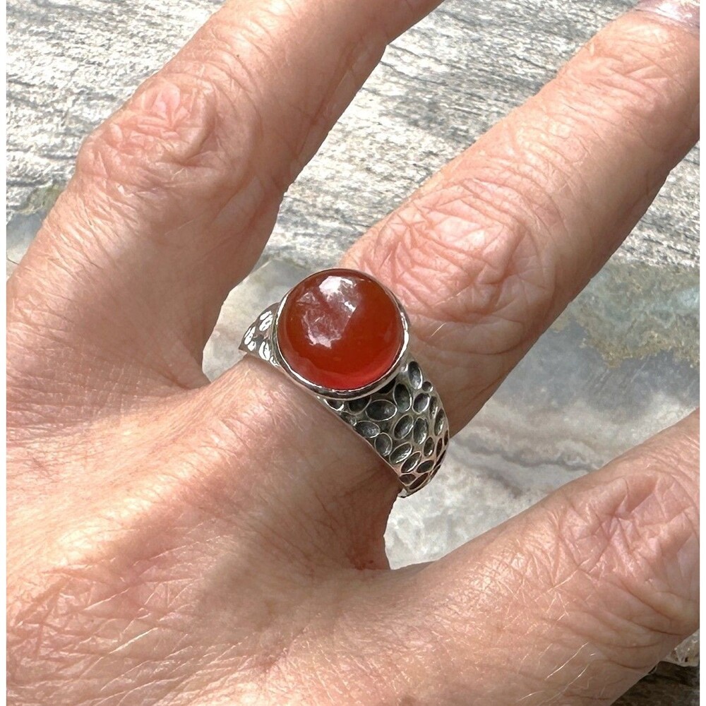 Genuine Carnelian Cabochon Ring 925 Sterling Silver Wide Textured Band Size 7.5